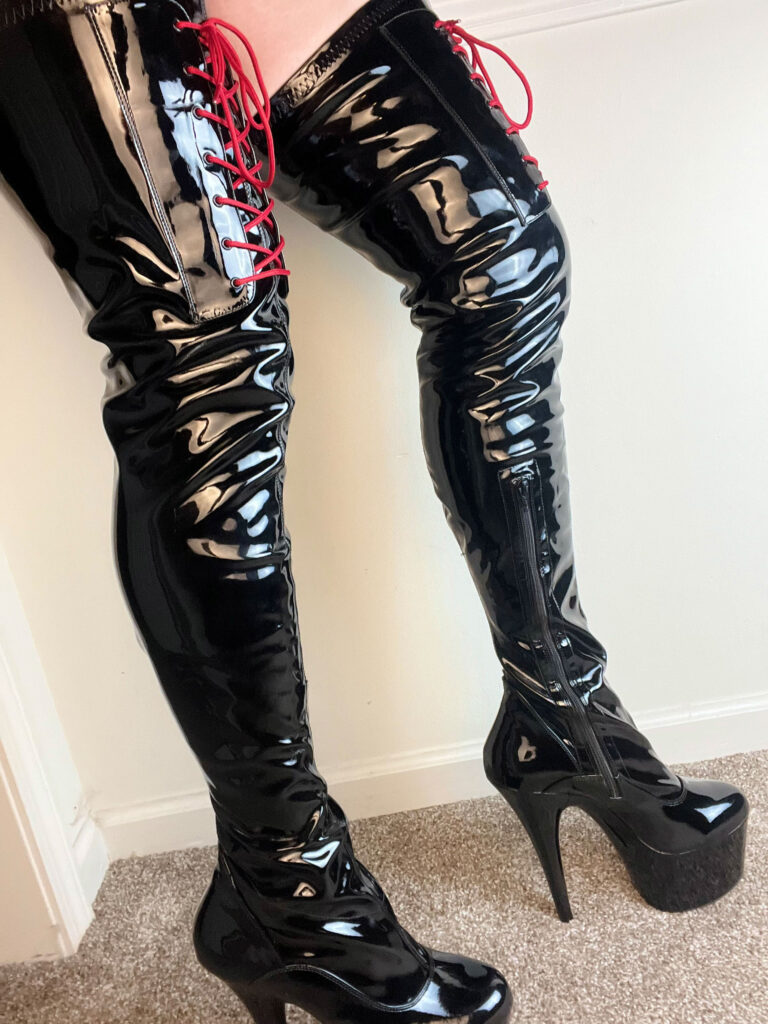 Me wearing thigh-high patent platform boots with red laces (Pleaser Adore-4001WR)